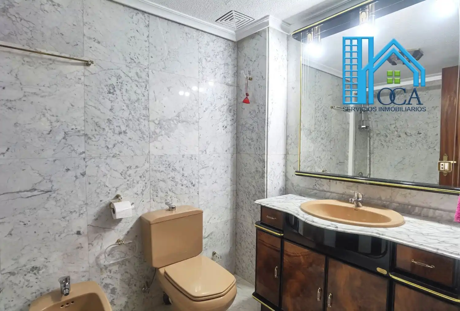 Flat for sale in Calle de los Arrayanes, Aluche