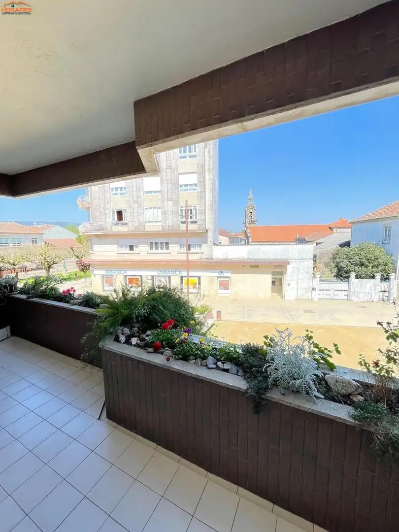 Vista exterior de Piso en venta en Tomiño con Calefacción, Terraza y Balcón