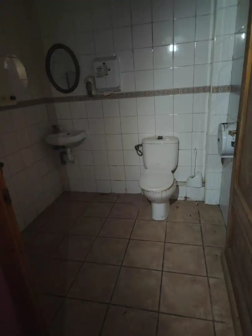 Badezimmer von Geschaftsraum zum Verkauf in Orihuela