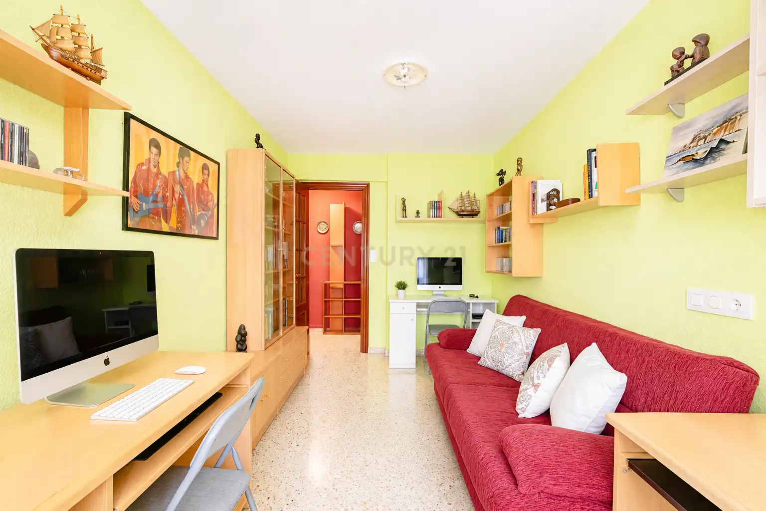 Sala d'estar de Pis en venda en Valencia amb Aire condicionat i Alarma