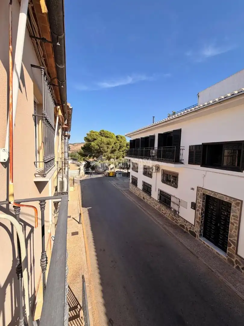 Exterior view of Flat for sale in Zona de la Vega