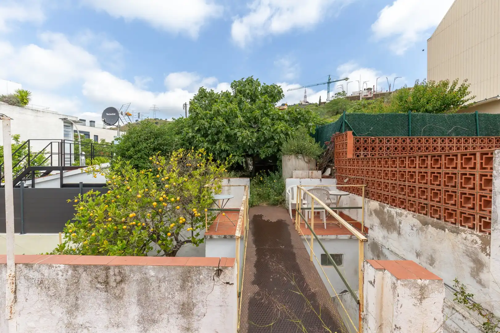 Terraza de Casa adosada en venta en Esplugues de Llobregat con Calefacción, Terraza y Alarma