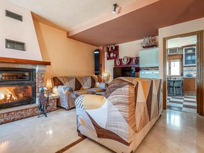 Single-family semi-detached for sale in Calle María Zambrano, Atarfe