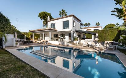 Jardí de Casa o xalet en venda en Marbella amb Aire condicionat, Calefacció i Jardí privat