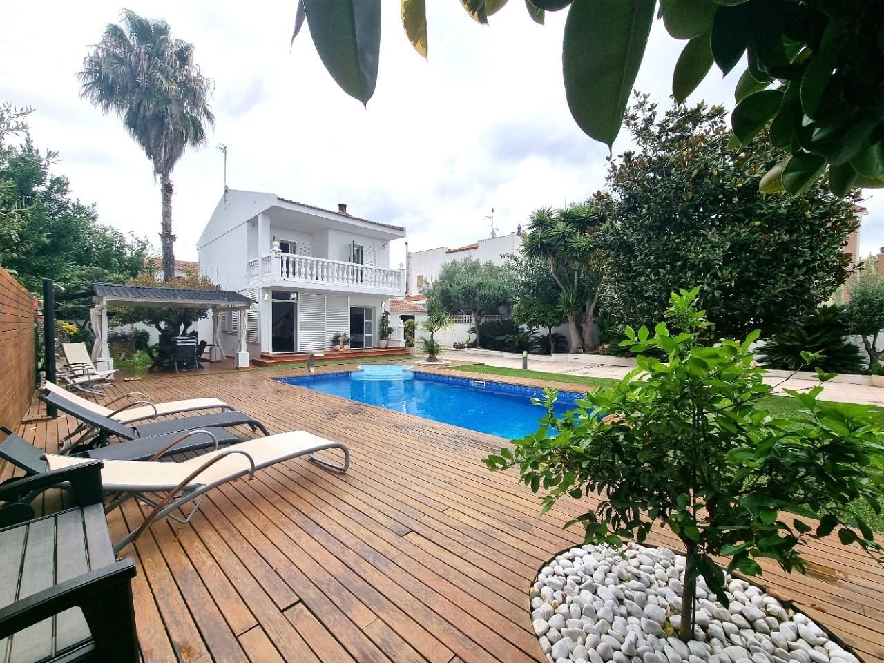 House or chalet for sale in Avenida Ferrocarril, Marítima Sud, Torredembarra