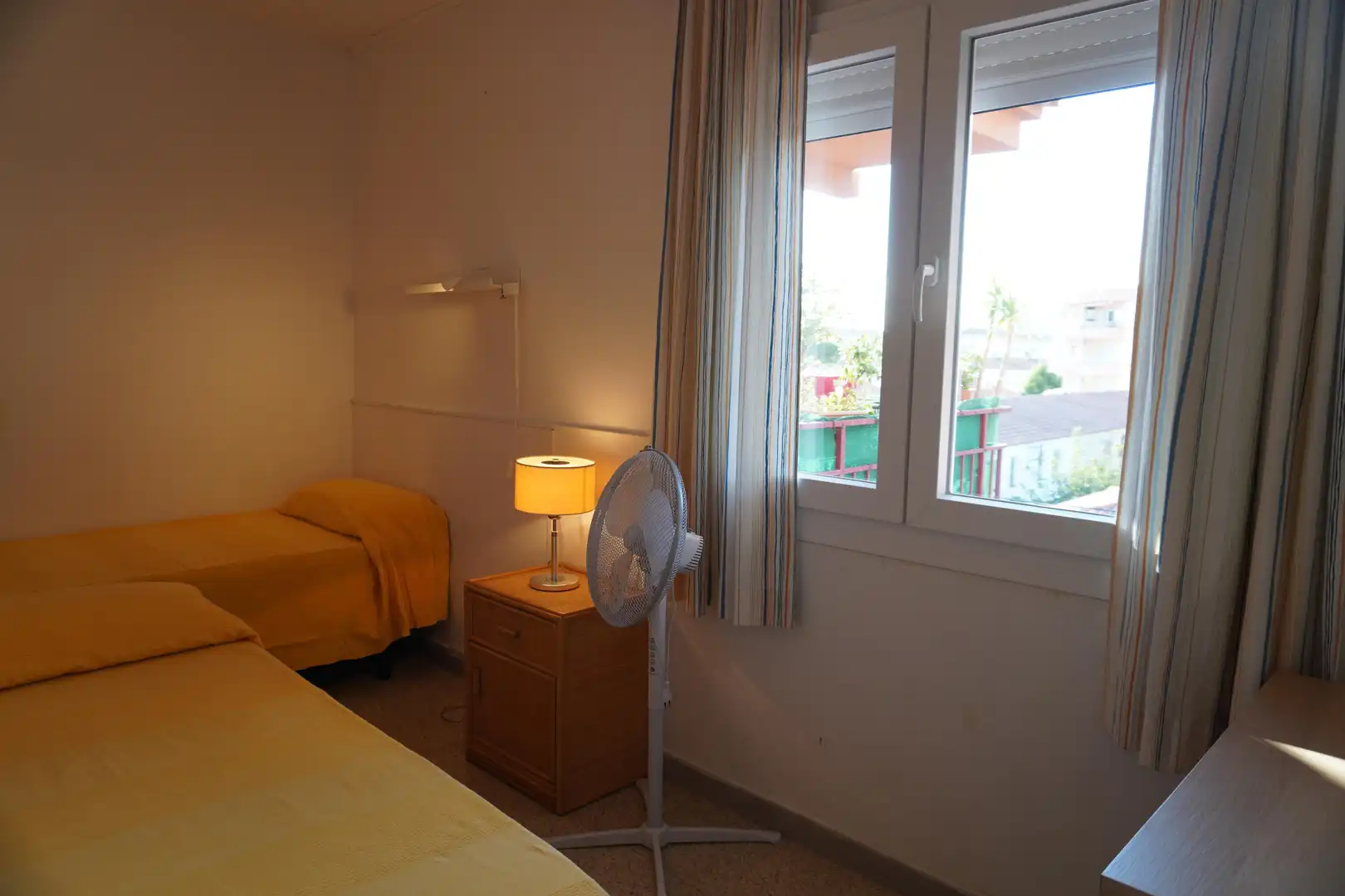 Habitación de Piso en venta en L'Estartit con Aire acondicionado y Balcón