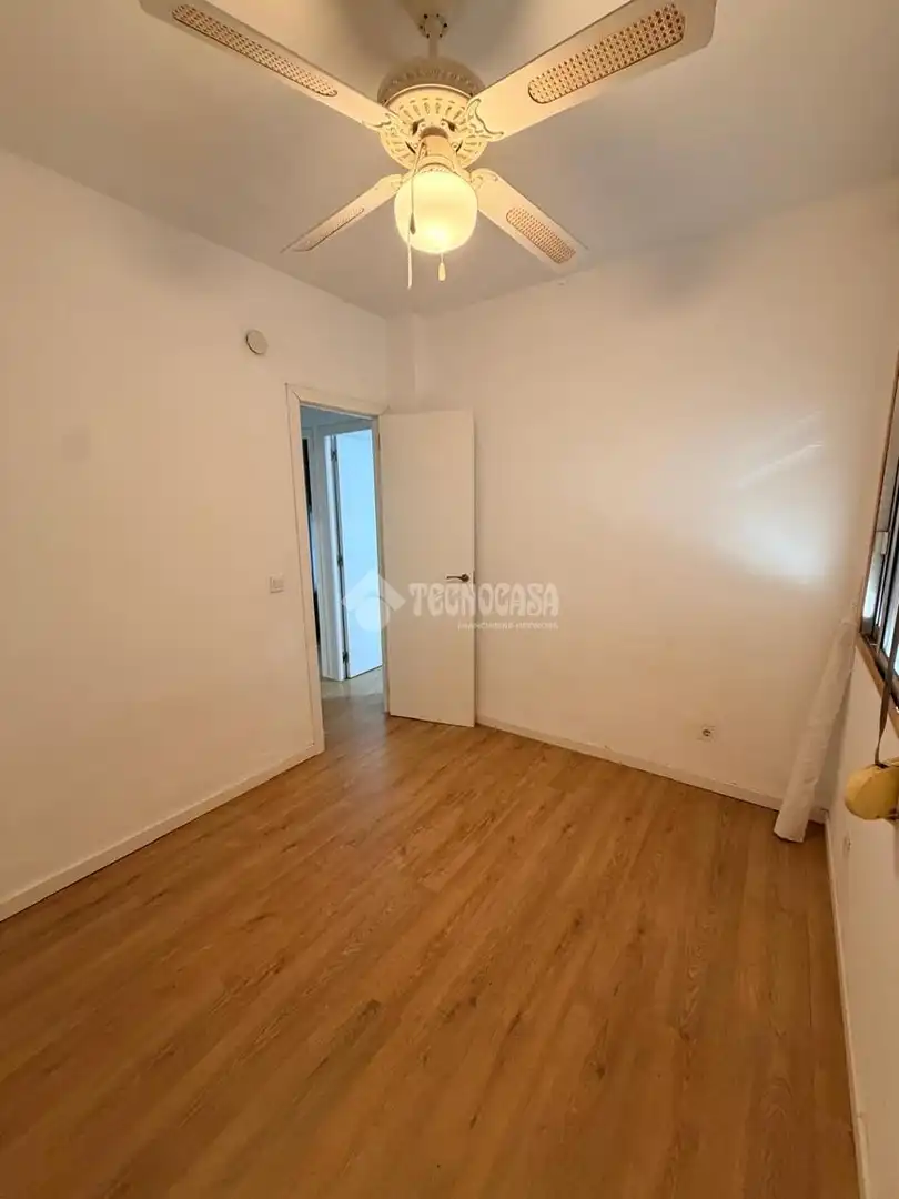 Flat for rent in PISO calle antioquia, Alfalfa - Santa Cruz