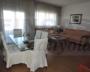 Living room of Flat to rent in Cerdanyola del Vallès  with Air Conditioner and Balcony