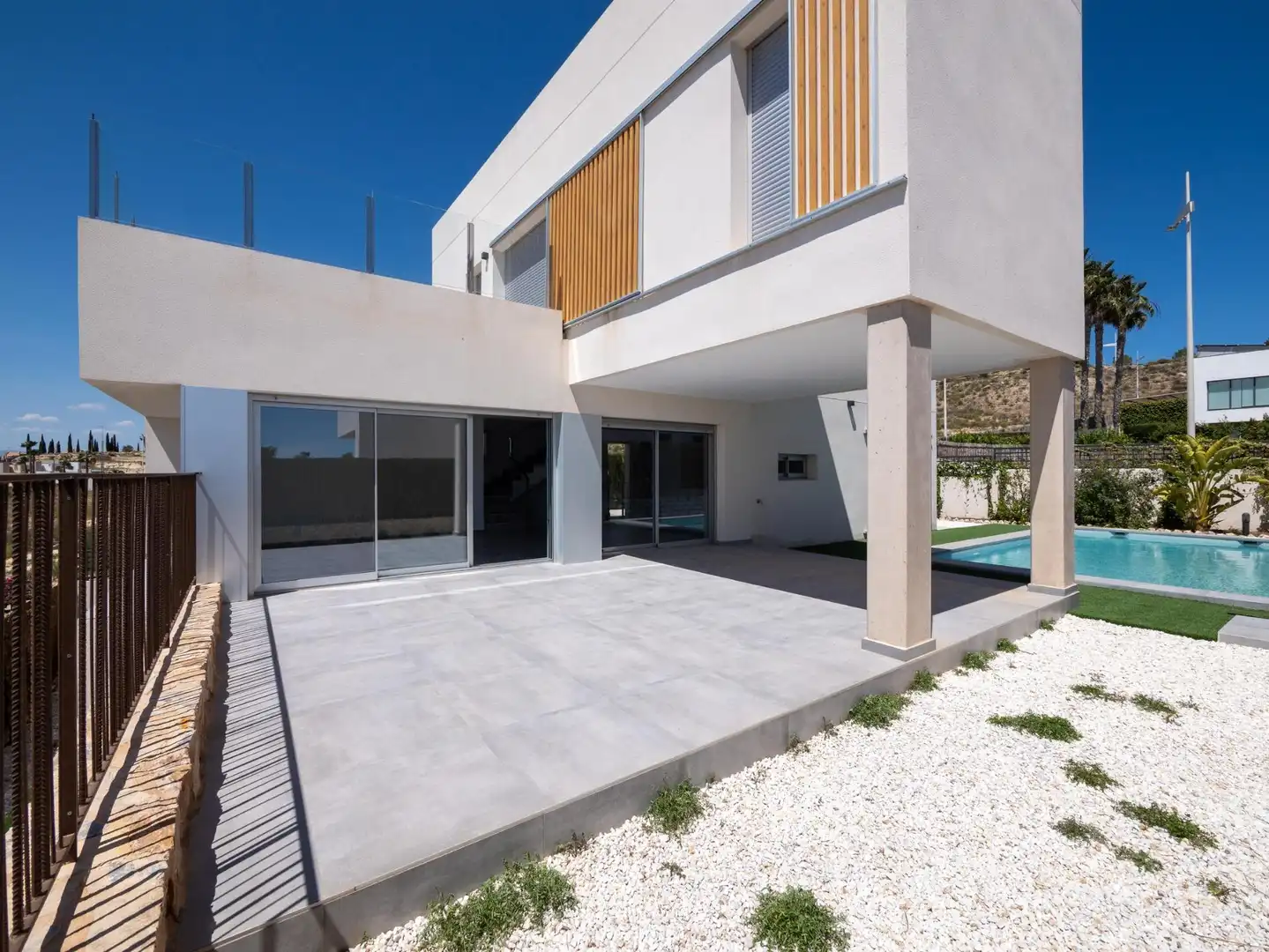 Chalet con piscina en venta en Algorfa