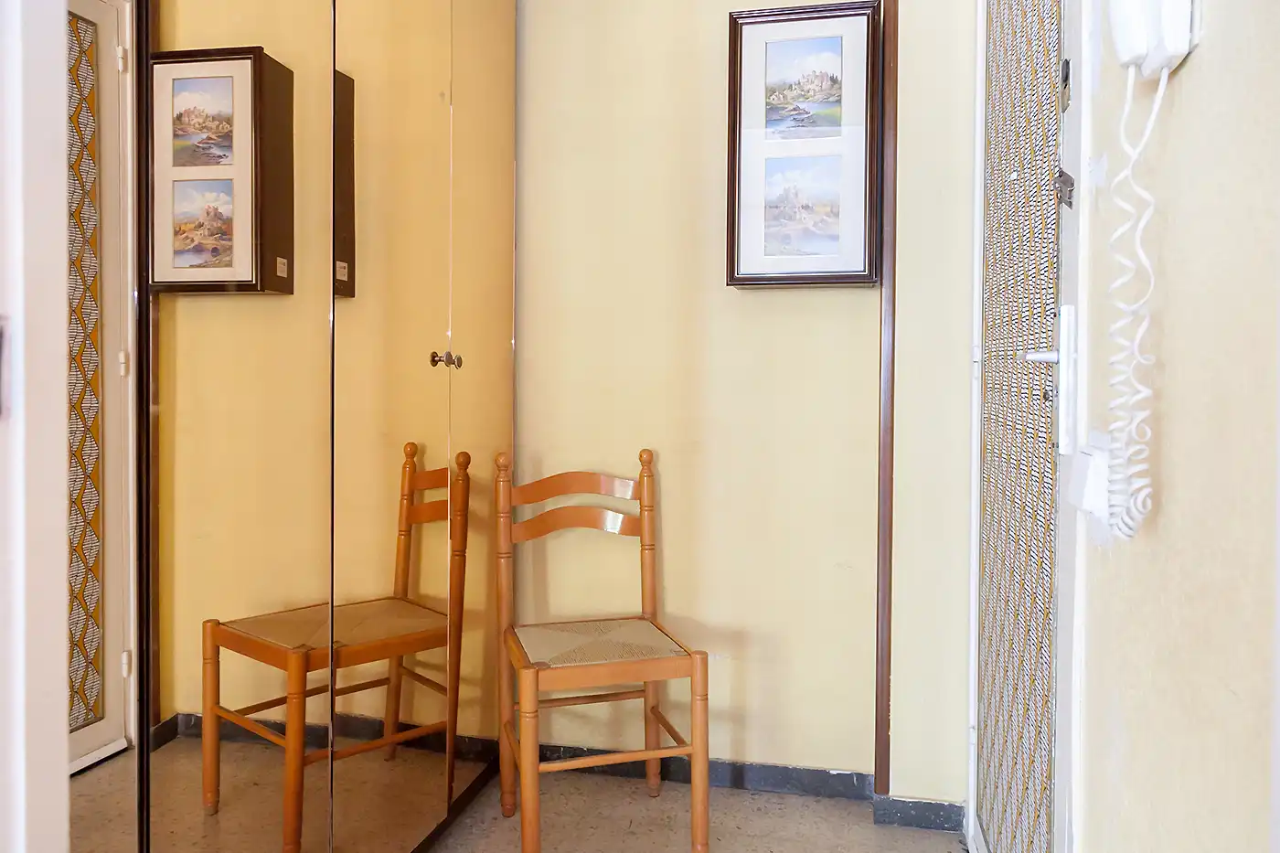 Piso en venta en Barcelona con Balcón y Alarma