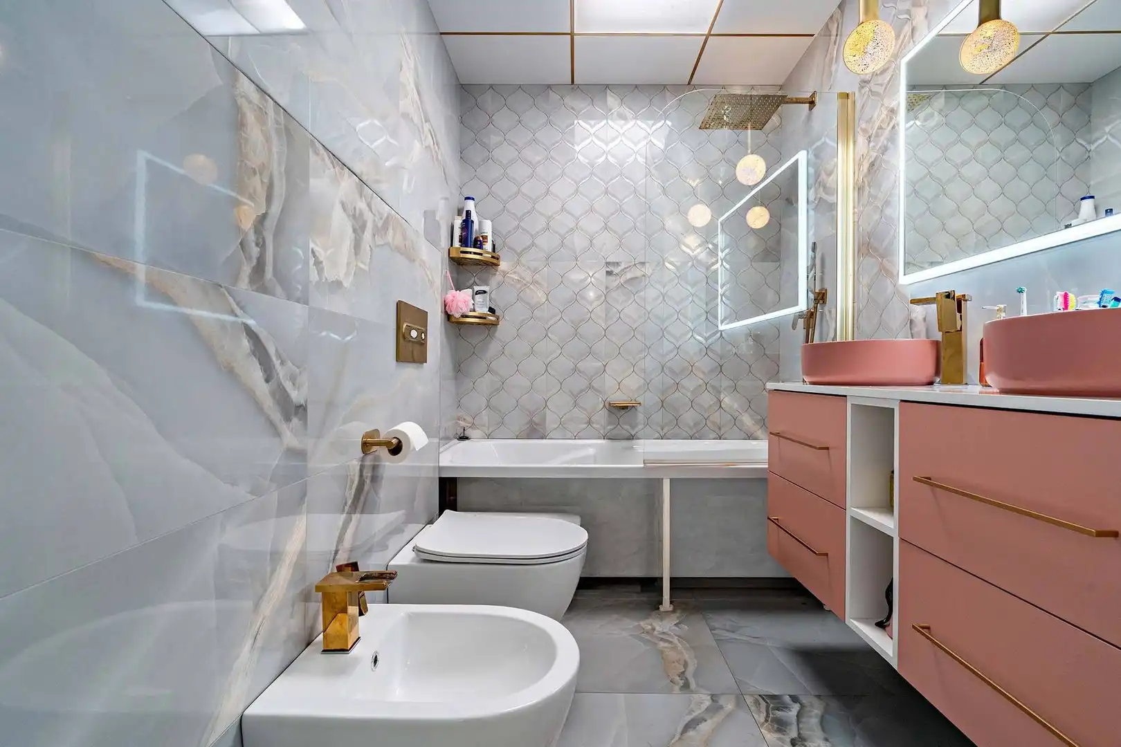 Bathroom of Houses for sale in Roquetas de Mar  with Air Conditioner and Terrace