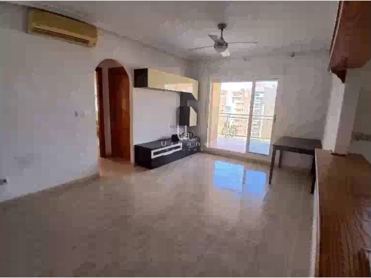Living room of Flat for sale in La Manga del Mar Menor  with Air Conditioner, Terrace and Community pool