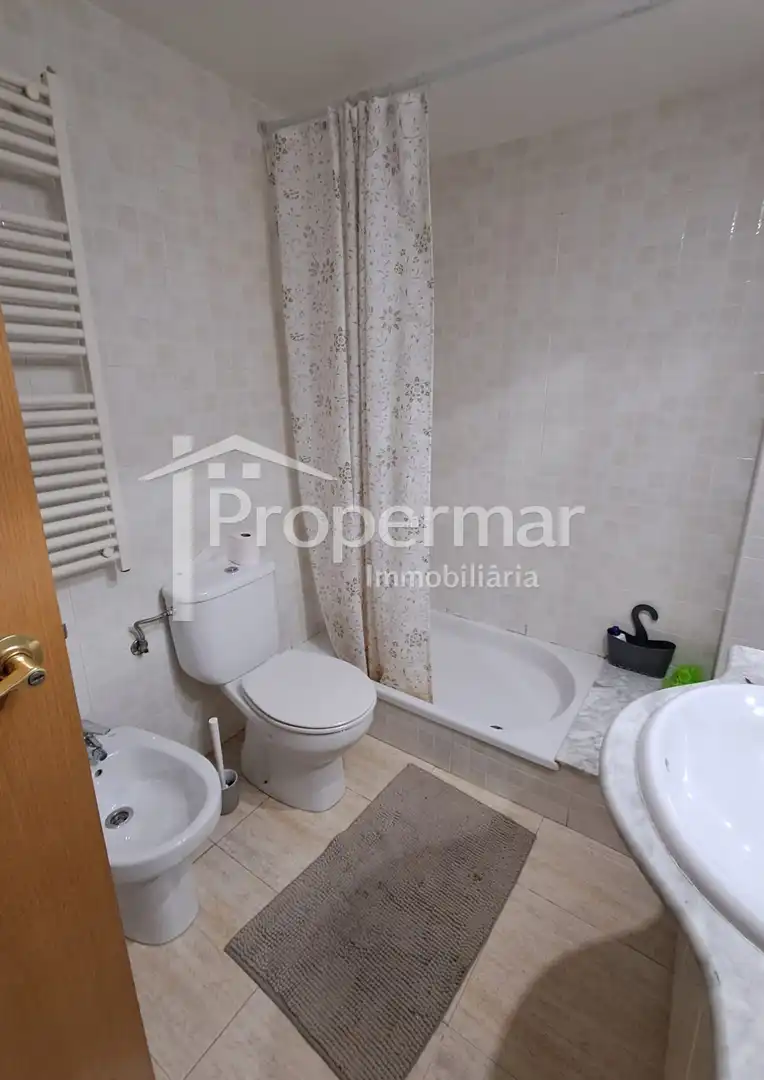 Baño de Piso en venta en Badalona con Aire acondicionado y Calefacción