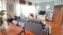 Living room of Flat for sale in Getxo 