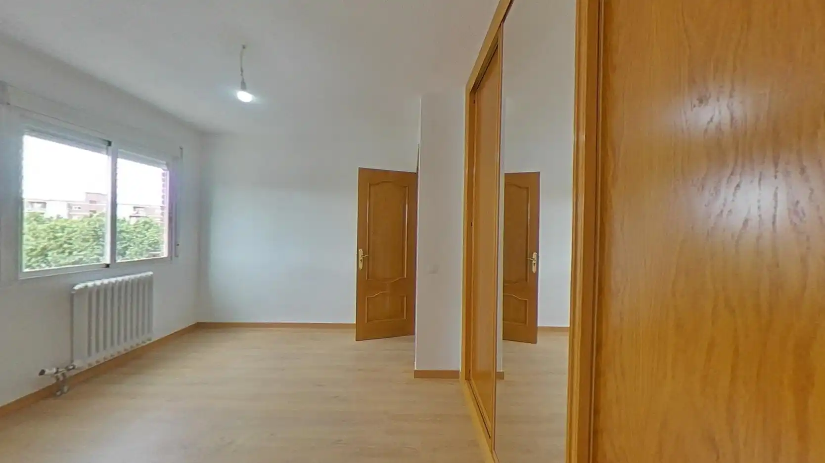 Dormitori de Pis en venda en Móstoles amb Calefacció i Parquet