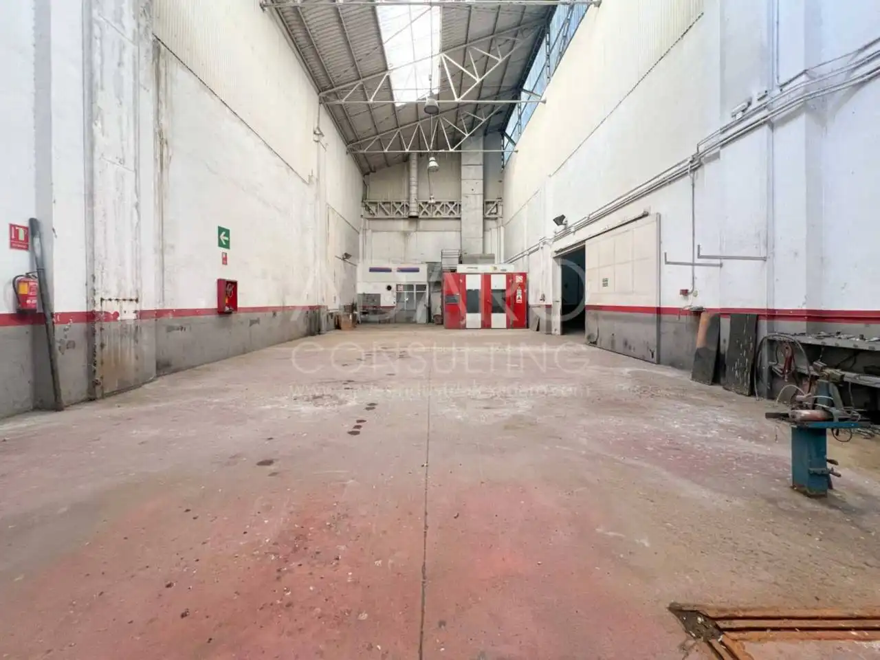 Vista exterior de Nau industrial en venda en Guadalajara