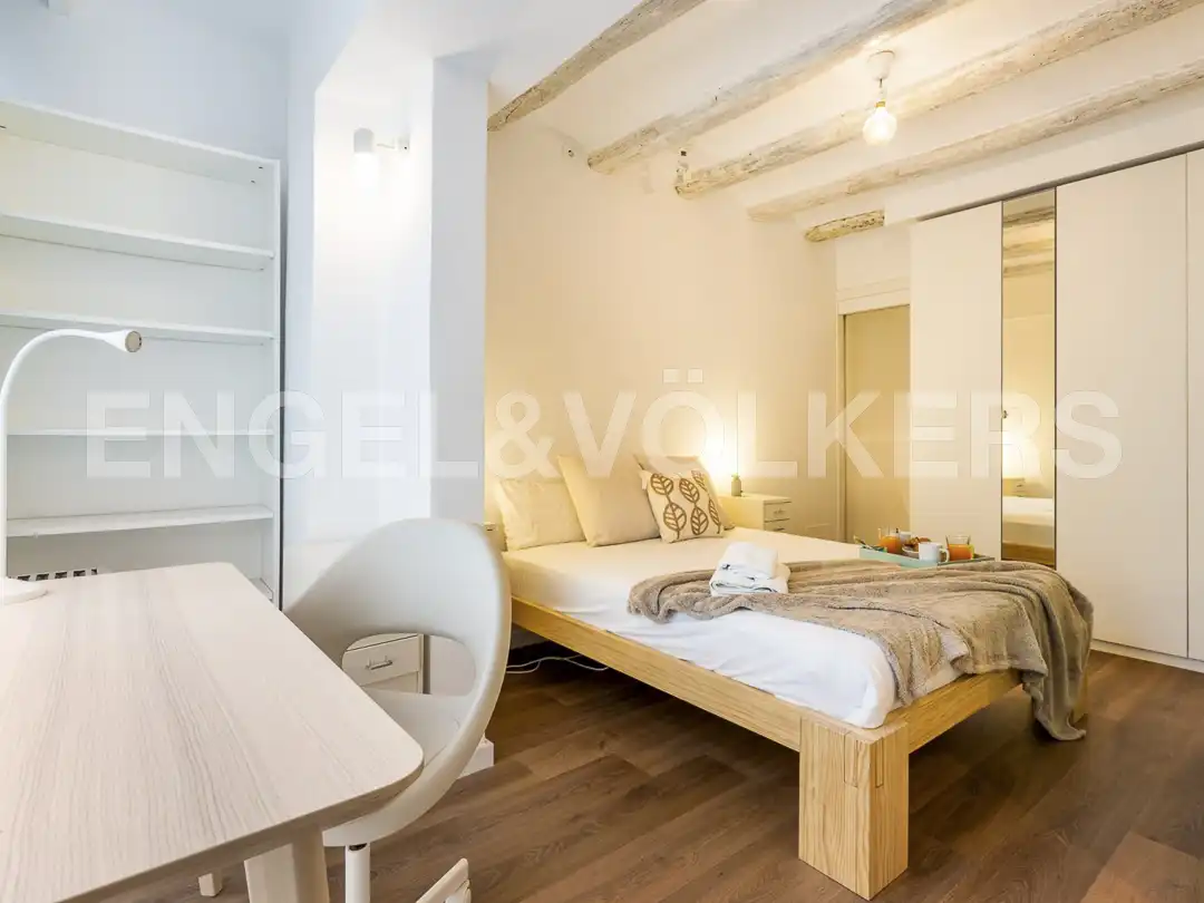 Schlafzimmer von Wohnung zur Miete in Barcelona mit Klimaanlage, Heizung und Parkett