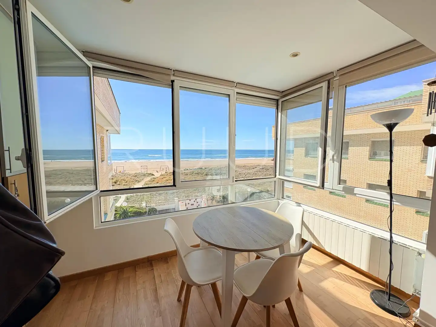 Bedroom of Flat for sale in Castelldefels  with Air Conditioner, Heating and Parquet flooring