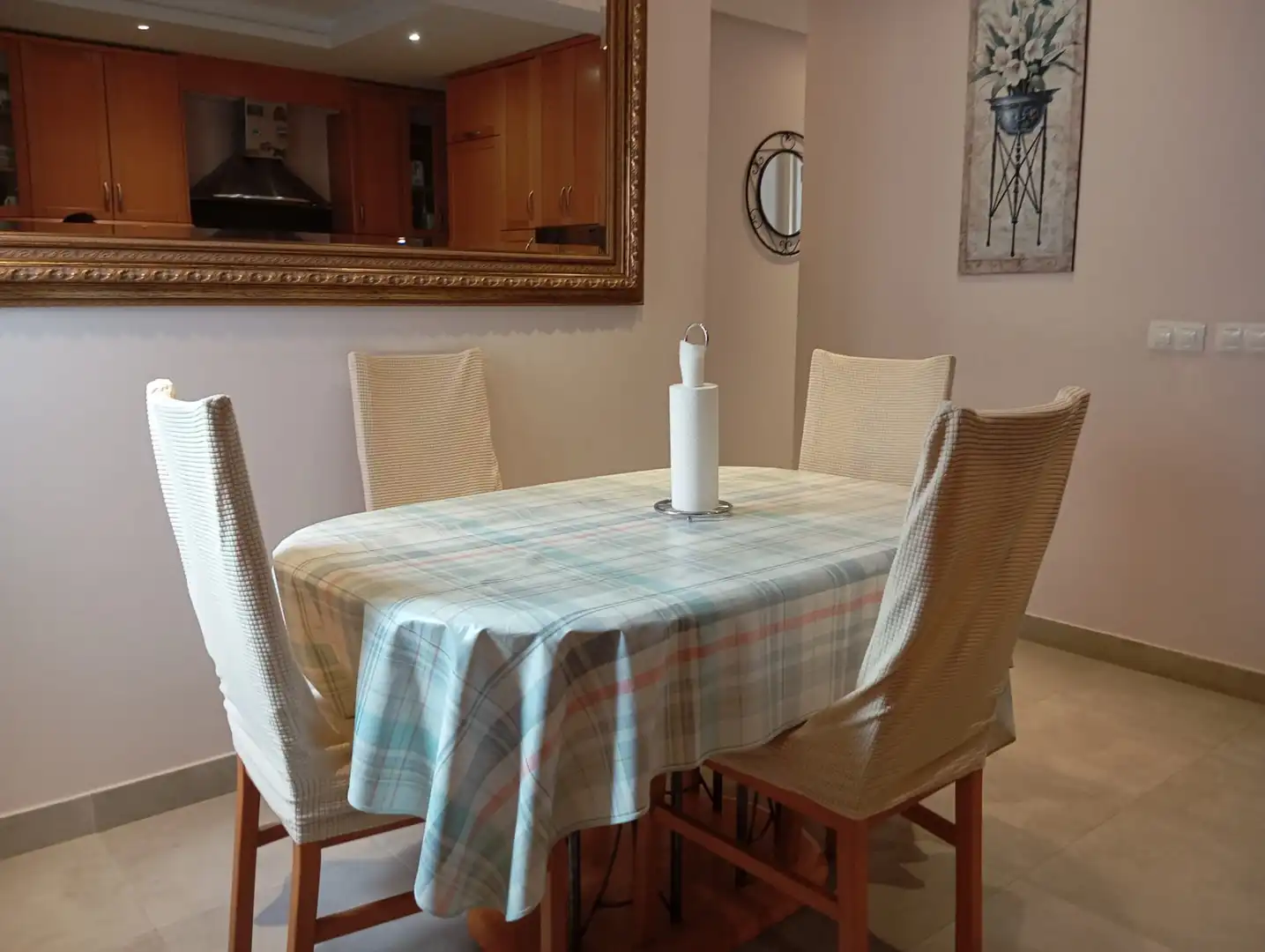 Menjador de Pis en venda en Marbella amb Aire condicionat i Terrassa