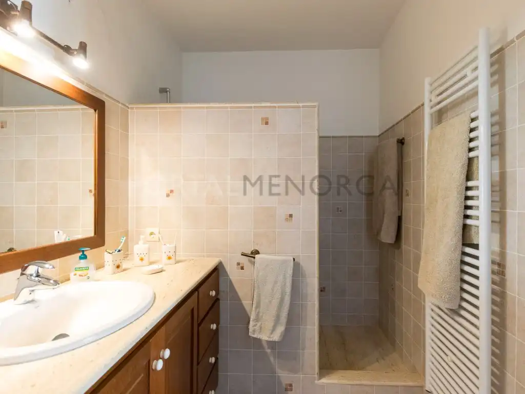 Bathroom of Houses for sale in Es Mercadal  with Air Conditioner and Terrace