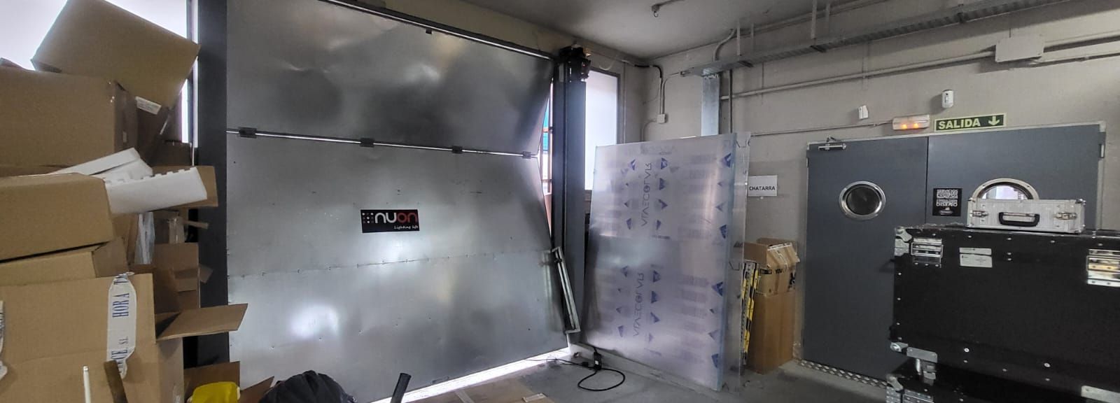 Vista exterior de Nave industrial en venta en Alcorcón