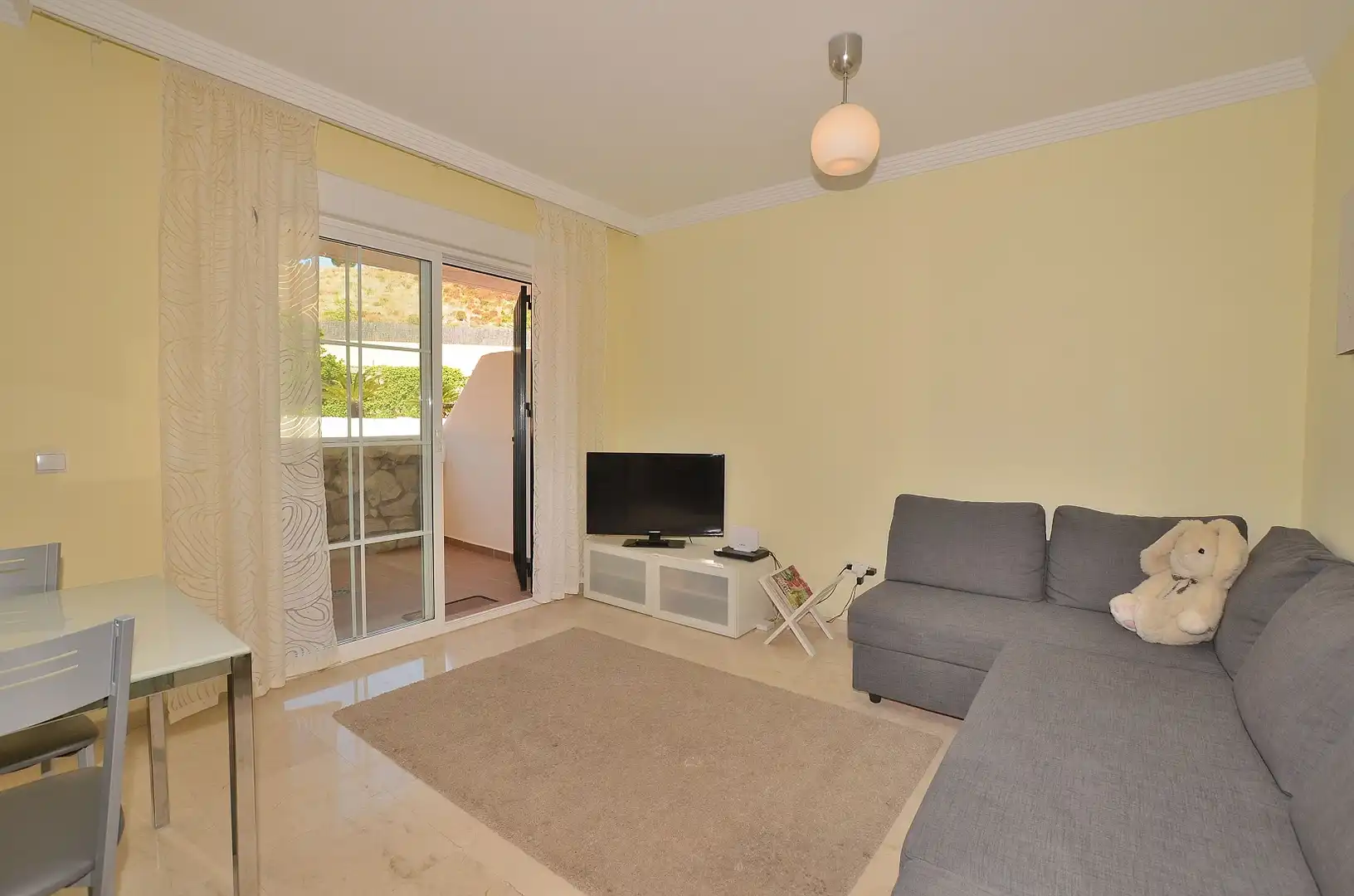Living room of Apartments for sale in Benalmádena  with Air Conditioner, Terrace and Storage room