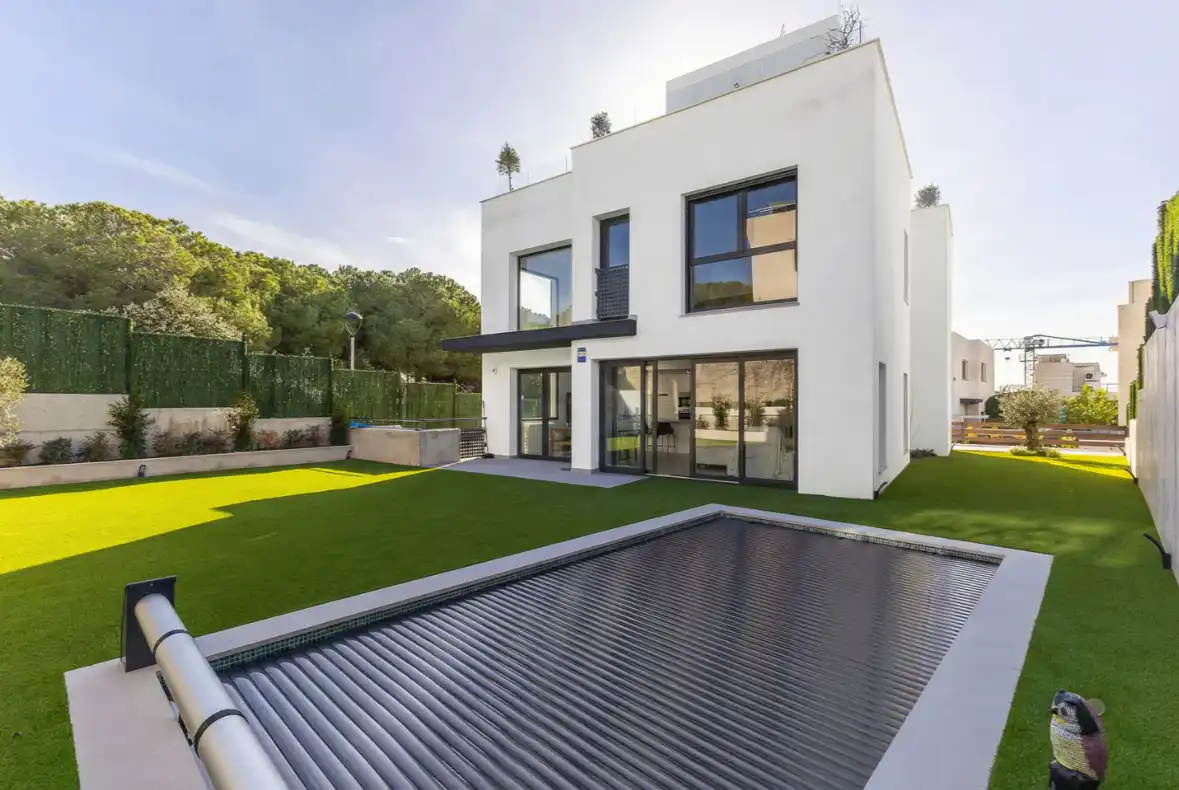 Houses for sale in Montgat