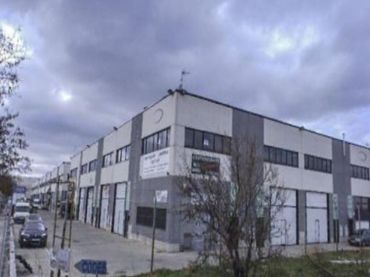 Nave industrial en venta en La Garena