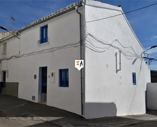 Exterior view of Single-family semi-detached for sale in Fuensanta de Martos  with Terrace and Storage room