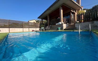 Piscina de Casa o xalet en venda en La Pobla de Claramunt amb Calefacció, Jardí privat i Parquet