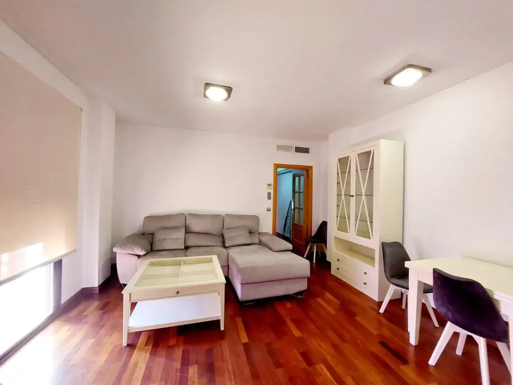 Apartment with lift to rent in Casco Antiguo, imagen 3