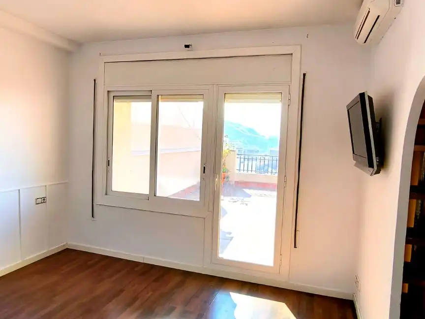 Penthouse with lift for sale in Carrer dels Alts Forns 68, imagen 13