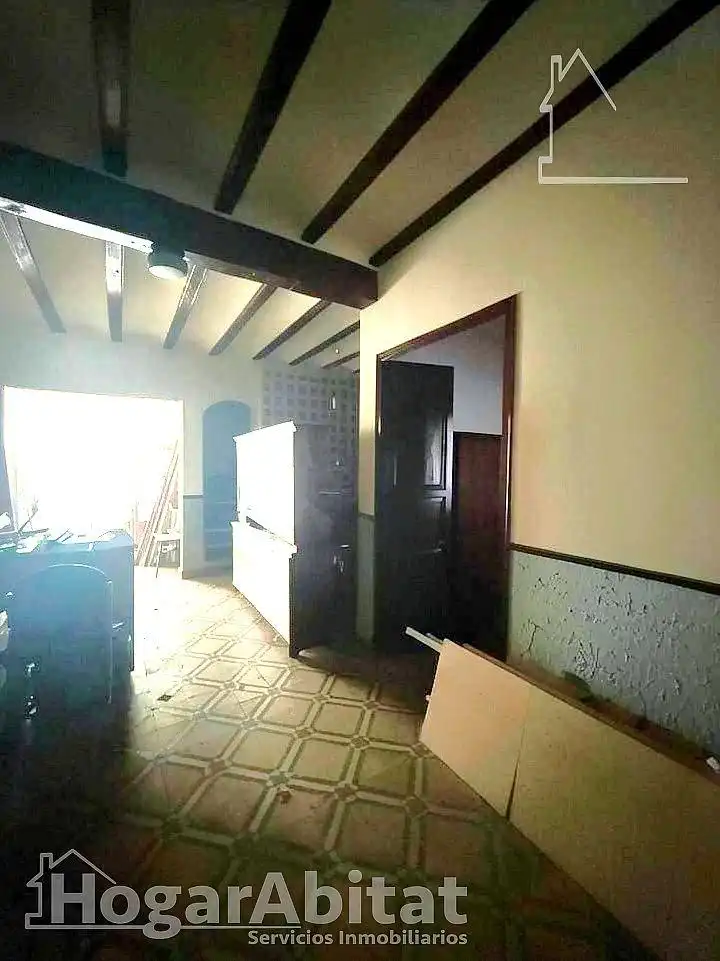 Houses for sale in Chiva  with Storage room and Balcony