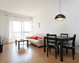 Sala d'estar de Apartament de lloguer en  Barcelona Capital amb Forn, Rentadora i Microones