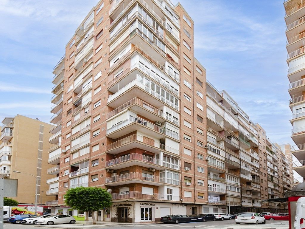 Vista exterior de Pis en venda en Cartagena amb Aire condicionat, Rentadora i Microones