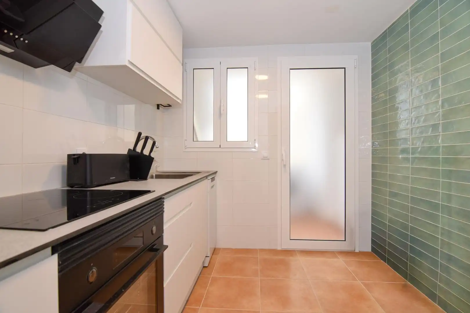 Küche von Wohnung zum Verkauf in Artà mit Klimaanlage, Heizung und Terrasse