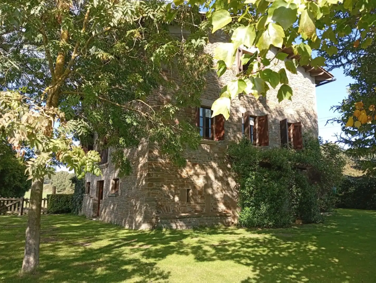Vista exterior de Finca rústica en venta en Rupit i Pruit con Jardín privado