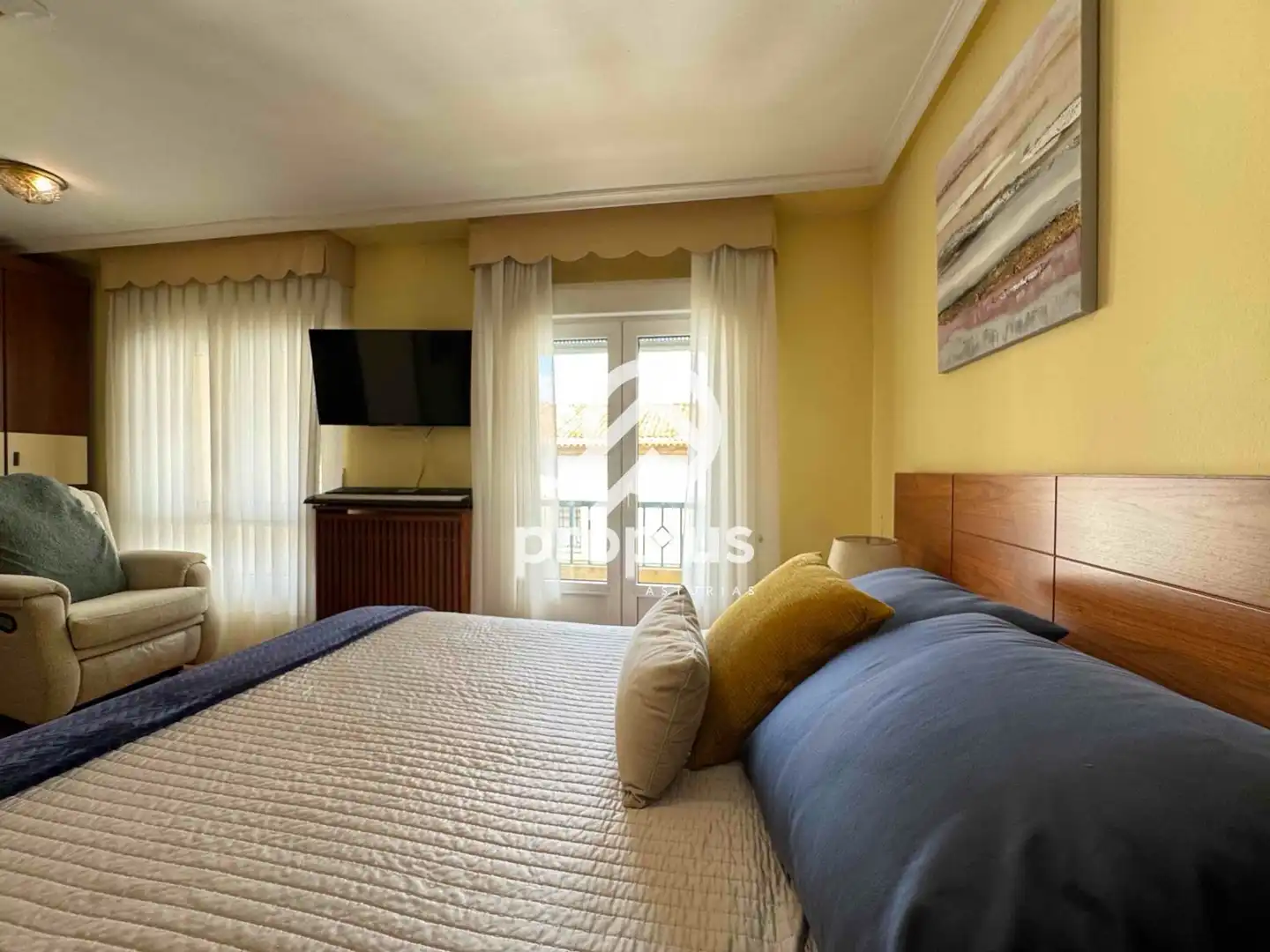 Piso en venta en Pedro Antonio Menendez, Parque San Francisco - Uría