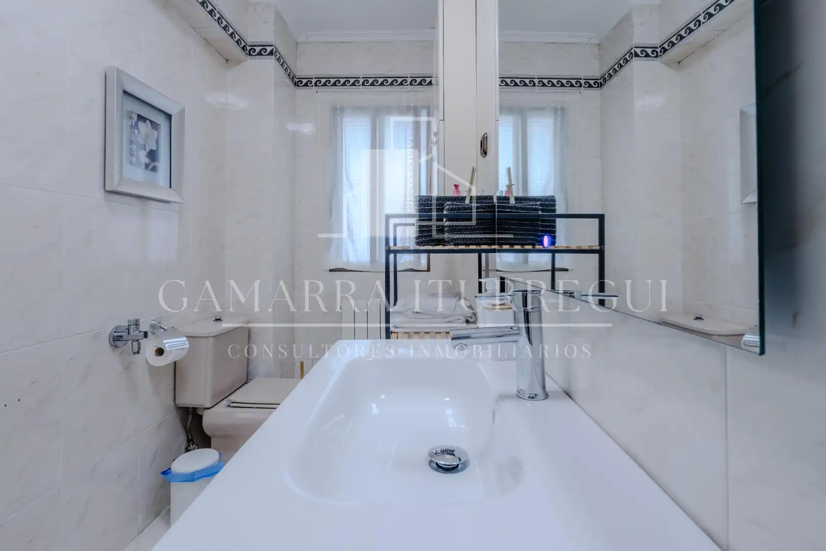 Baño de Piso en venta en Bermeo con Calefacción