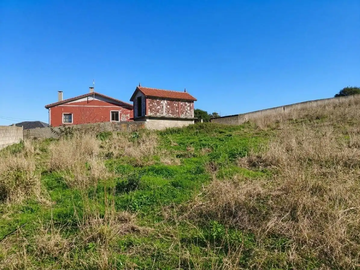 Houses for sale in Arteixo, A Coruña