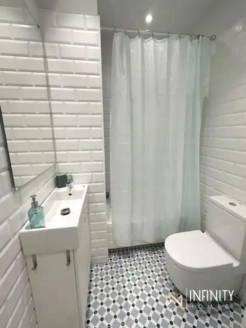Baño de Piso de alquiler en Bilbao  con Calefacción