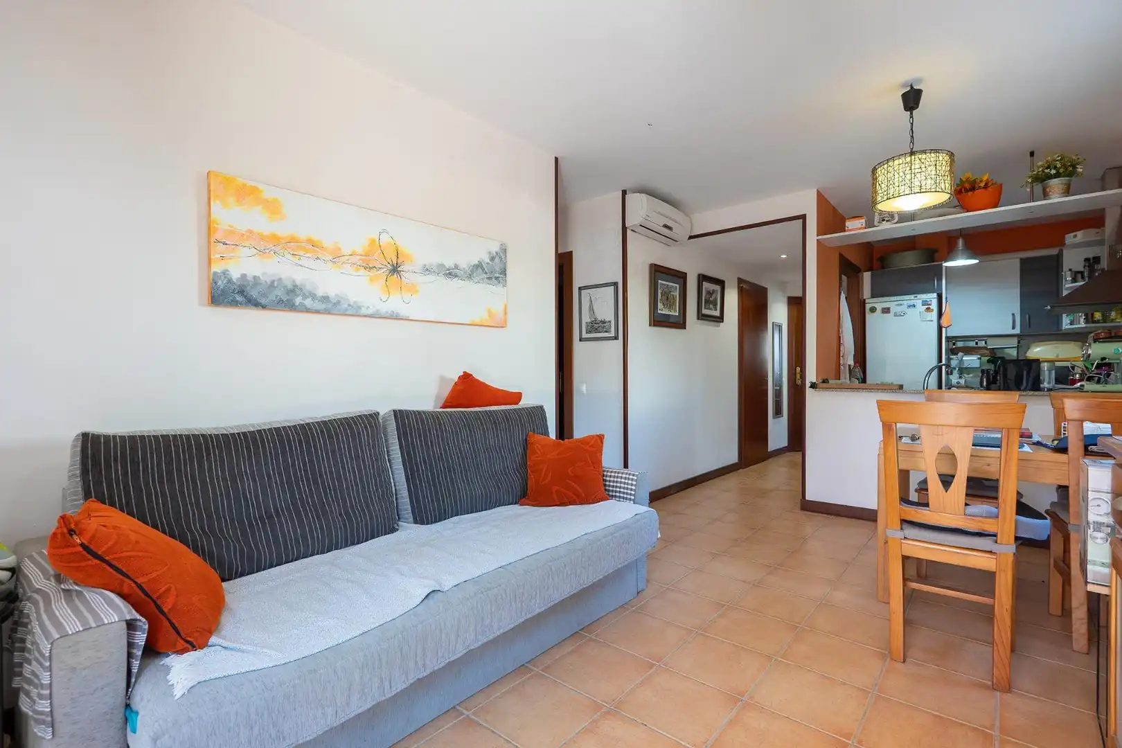 Wohnzimmer von Erdgeschoss zum Verkauf in Amposta mit Terrasse, Abstellraum und Möbliert