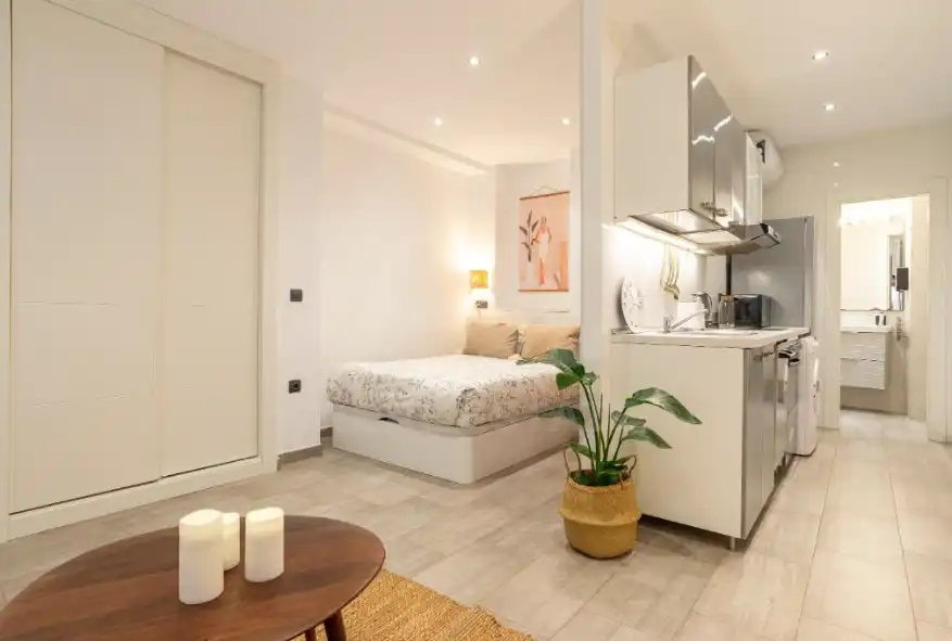 Bedroom of Study for sale in Málaga  with Air Conditioner and Heating