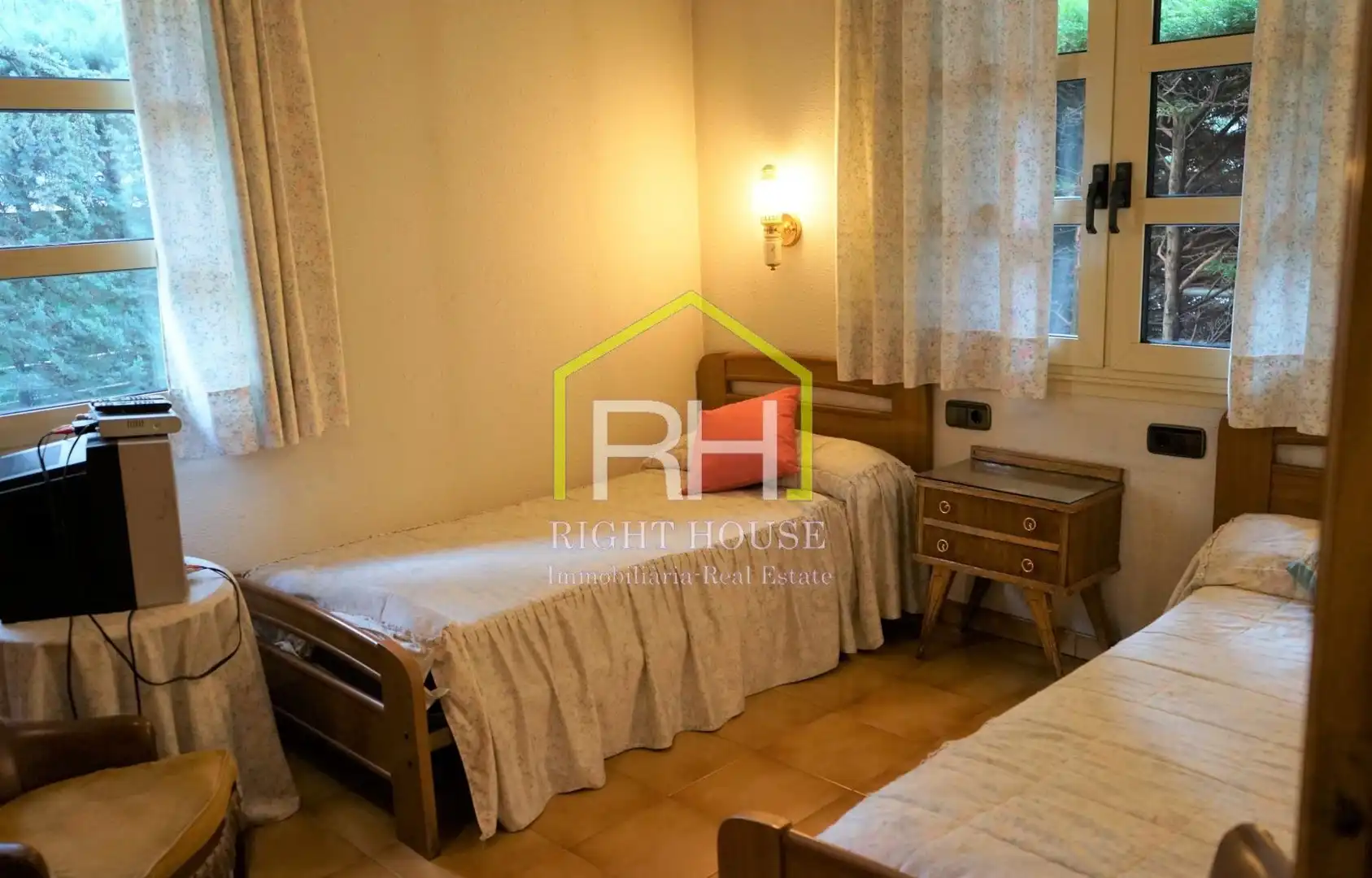 Bedroom of Houses for sale in Escaldes – Engordany  with Heating, Private garden and Parquet flooring