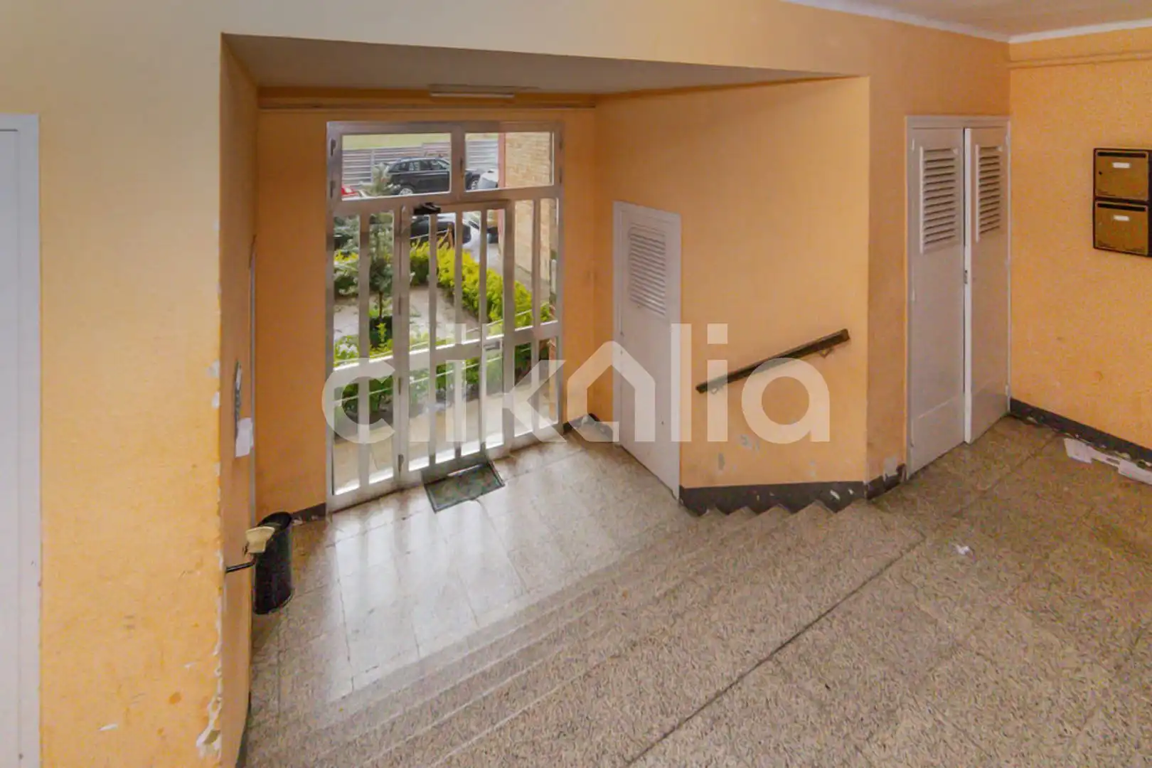 Piso en venta en Vic con Calefacción, Terraza y Trastero