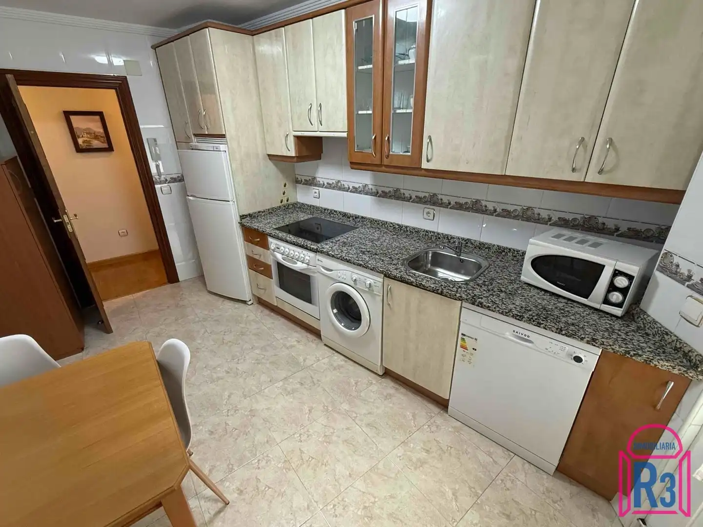Kitchen of Apartments for rent in León Capital   with Heating, Terrace and Furnished
