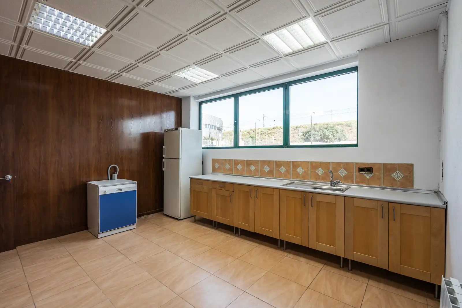 Kitchen of Industrial buildings for sale in Colmenar Viejo  with Heating