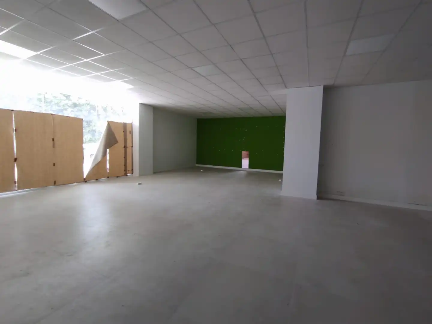 Local comercial en alquiler en Avenida Miguel de Cervantes 2B, imagen 21