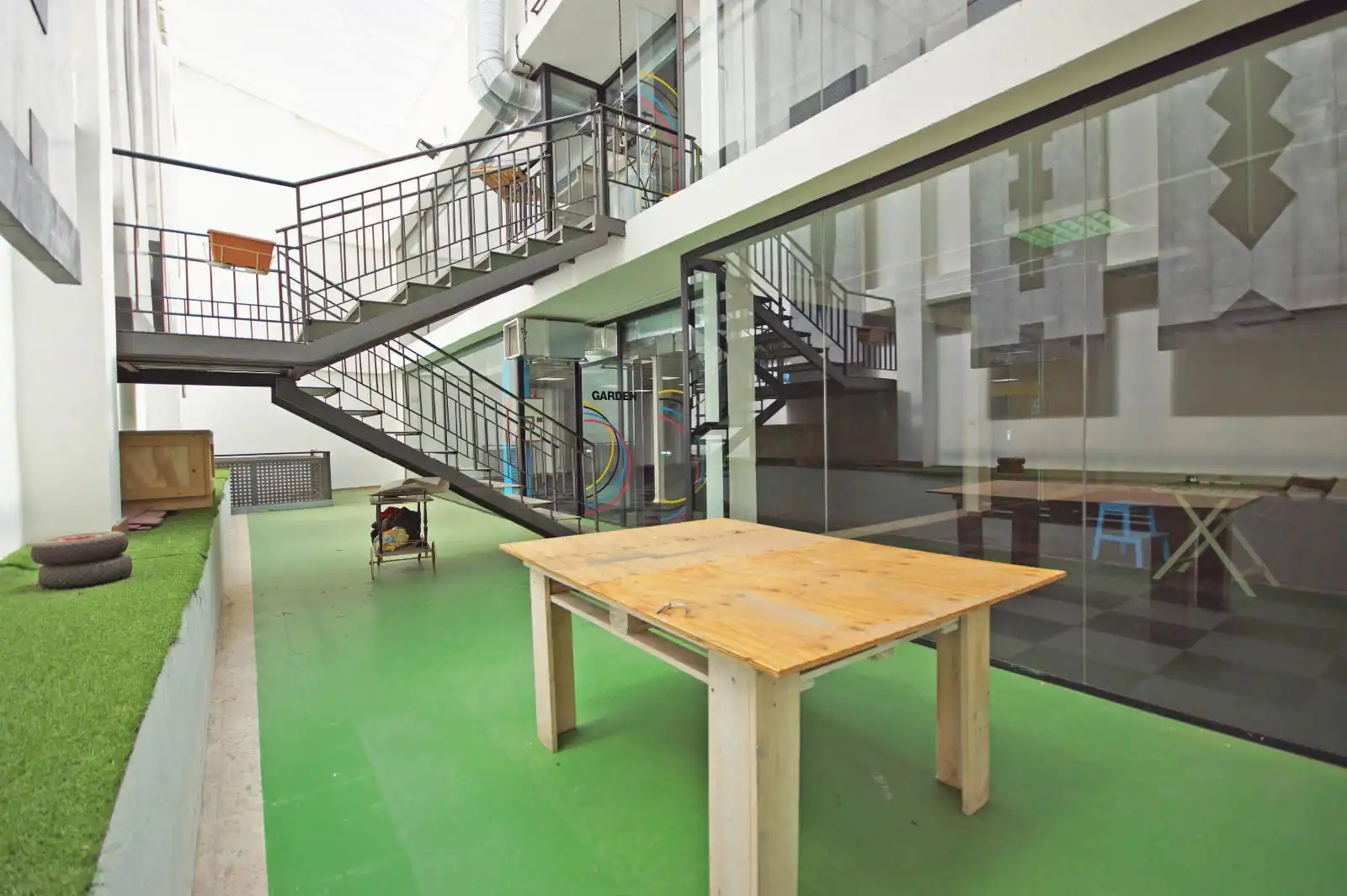 Business premises for sale in Calle Pallars 73, imagen 18