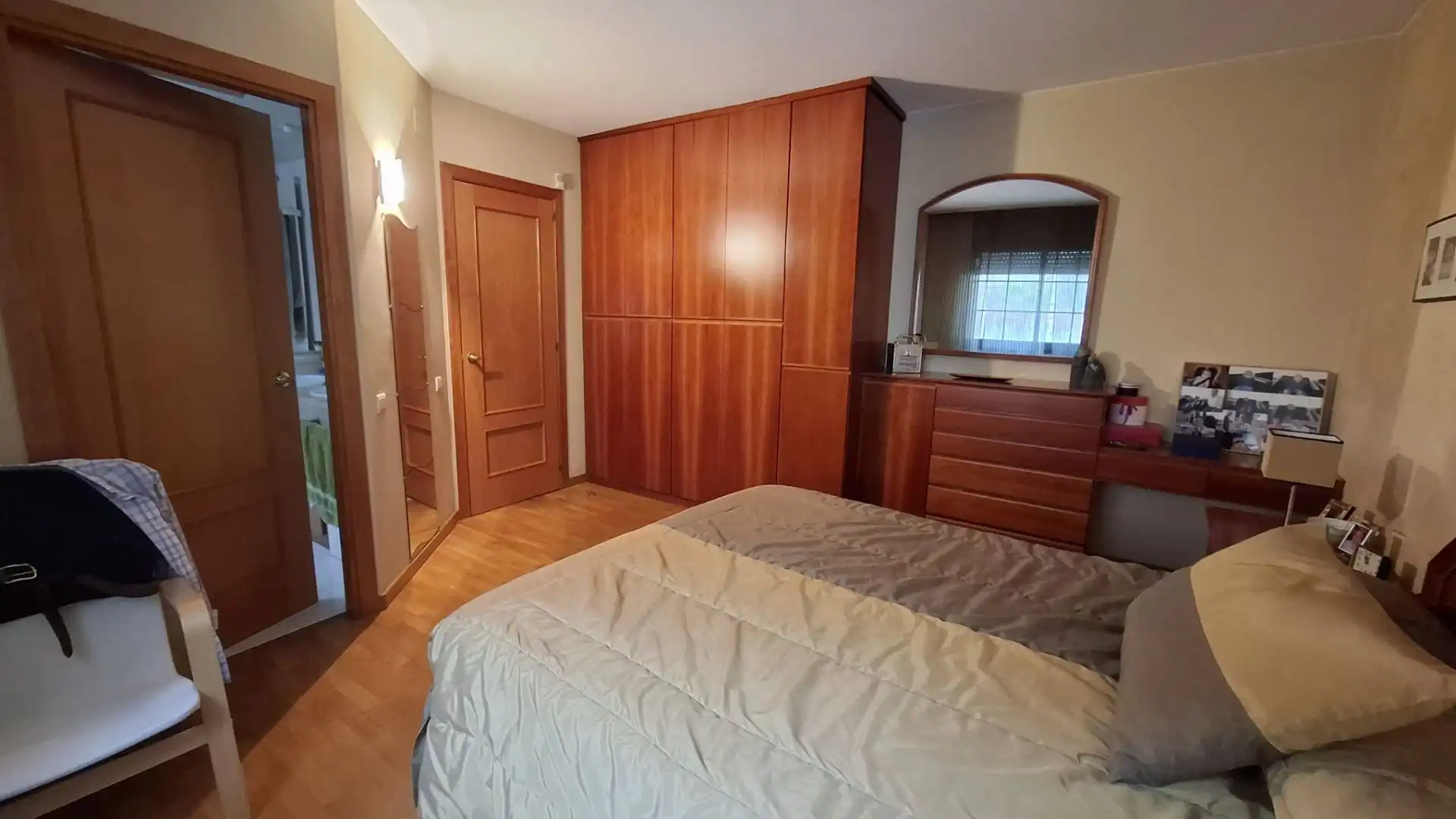 Habitación de Casa adosada en venta en Vallirana con Aire acondicionado, Calefacción y Terraza